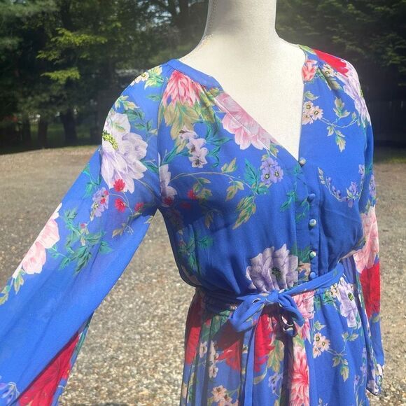 Yumi Kim Sz 0 Blue with floral pattern, chiffon, long sleeve mini dress. - Picture 4 of 16